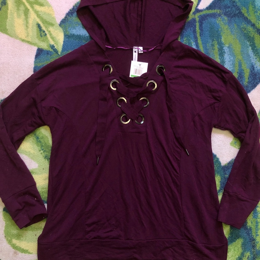 Long sleeved eggplant shirt